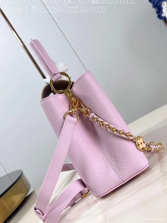 Affordable LOUIS VUITTON CAPUCINES BB-31.5*20*11CM 0713